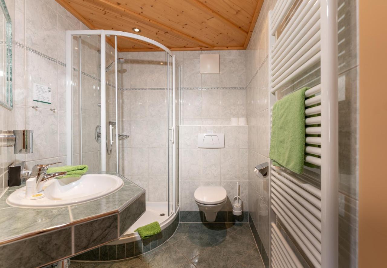 Farm stay Eisbacherhof *